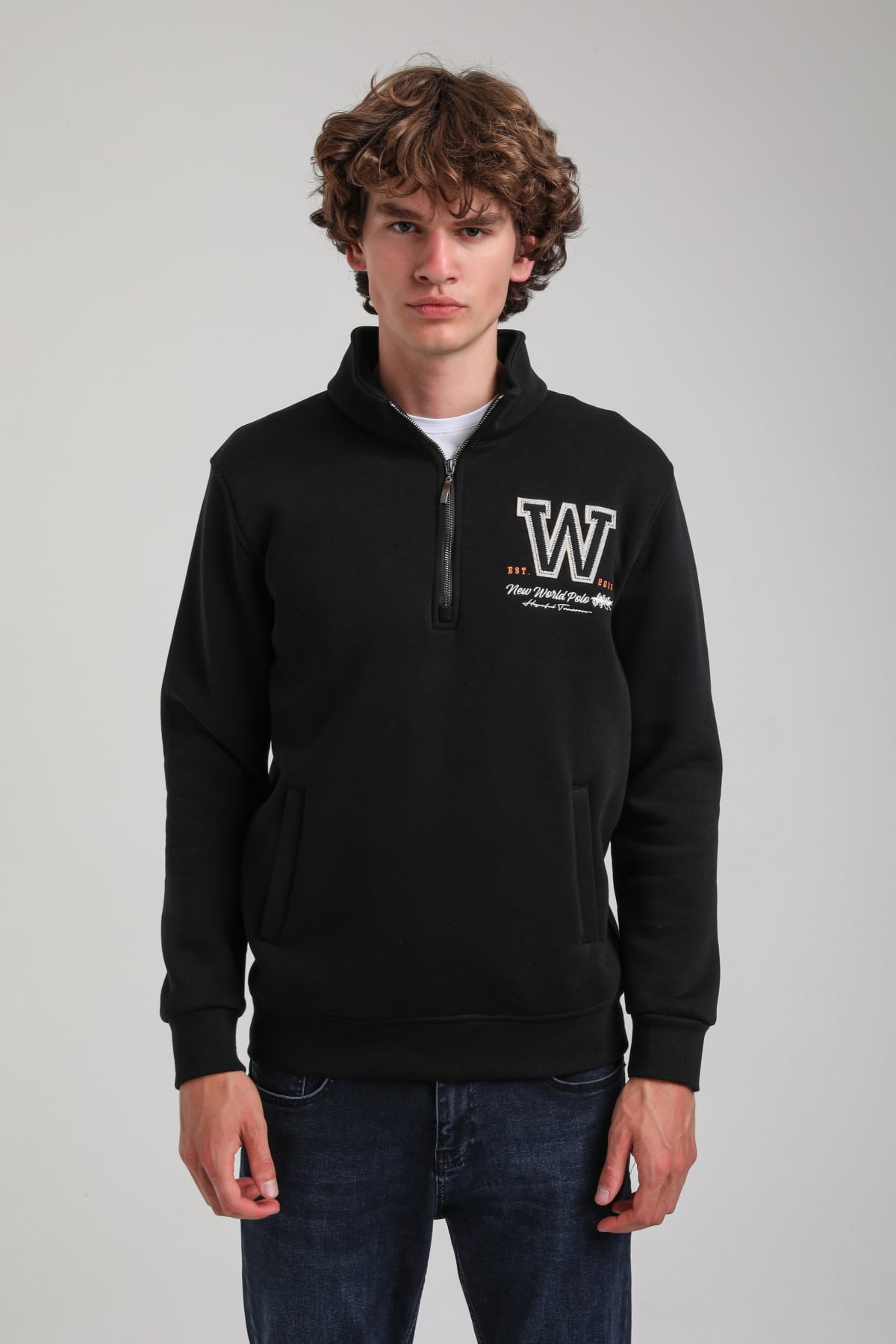 Siyah Slim Fit Half-Zip Sweatshirt 23FWM64065