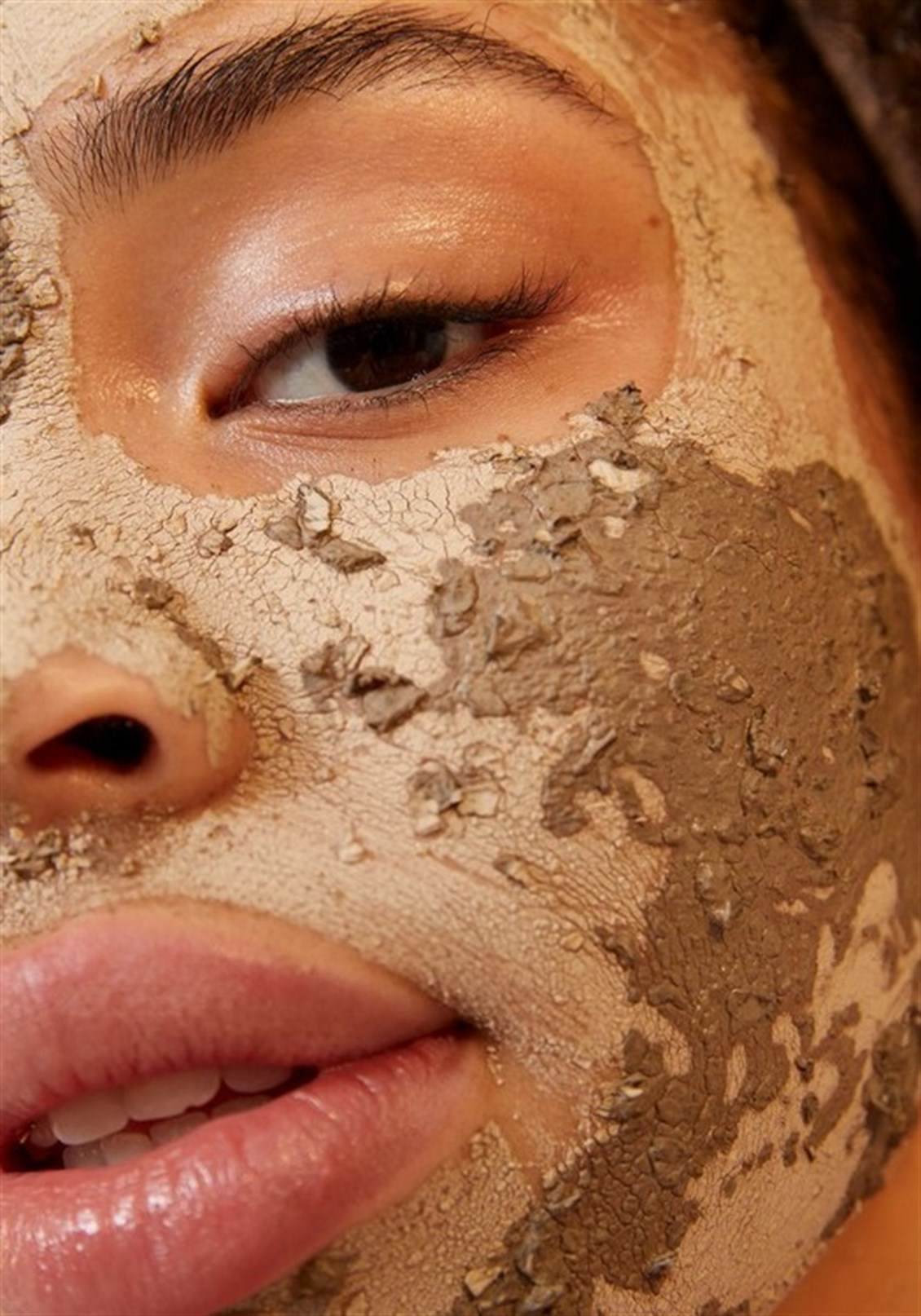 Himalayan Charcoal - Toksinlerden Arındırıcı Işıltı Veren Maske | The Body  Shop