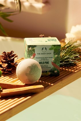 XM BATH BOMB WILD PINE 50G A0X