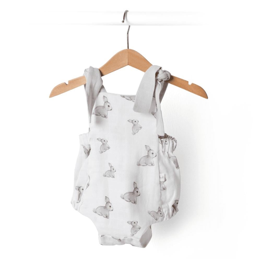 Deux Lapins Iconique Lapin Müslin Bebek Tulum