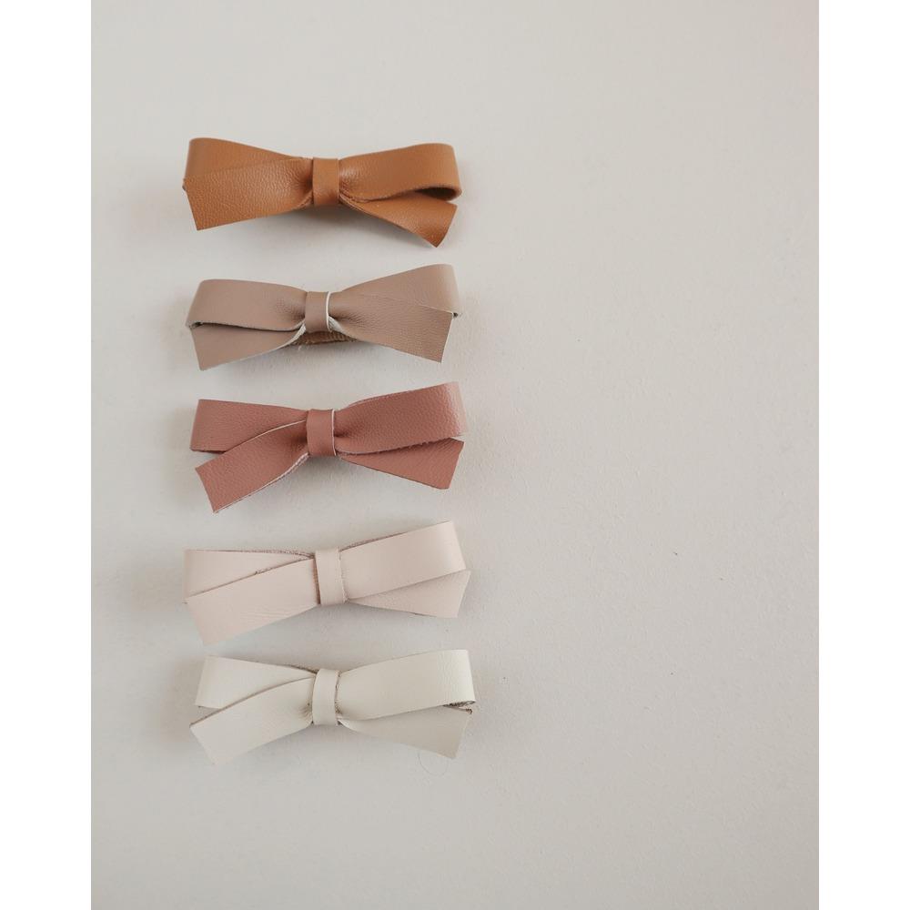 İpobomi X Leather Bow Klips