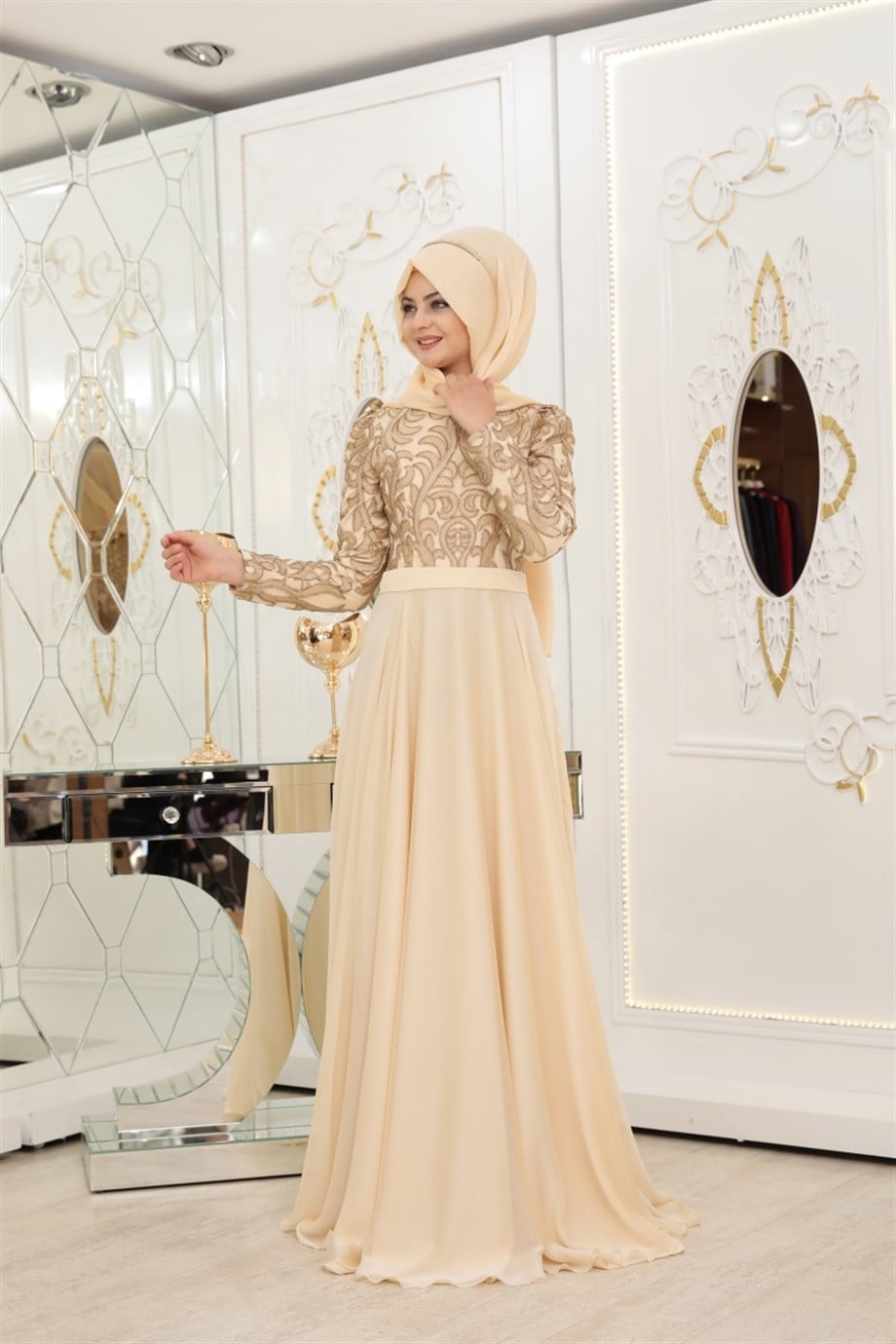 Pınar Şems Ecrin Abiye Gold