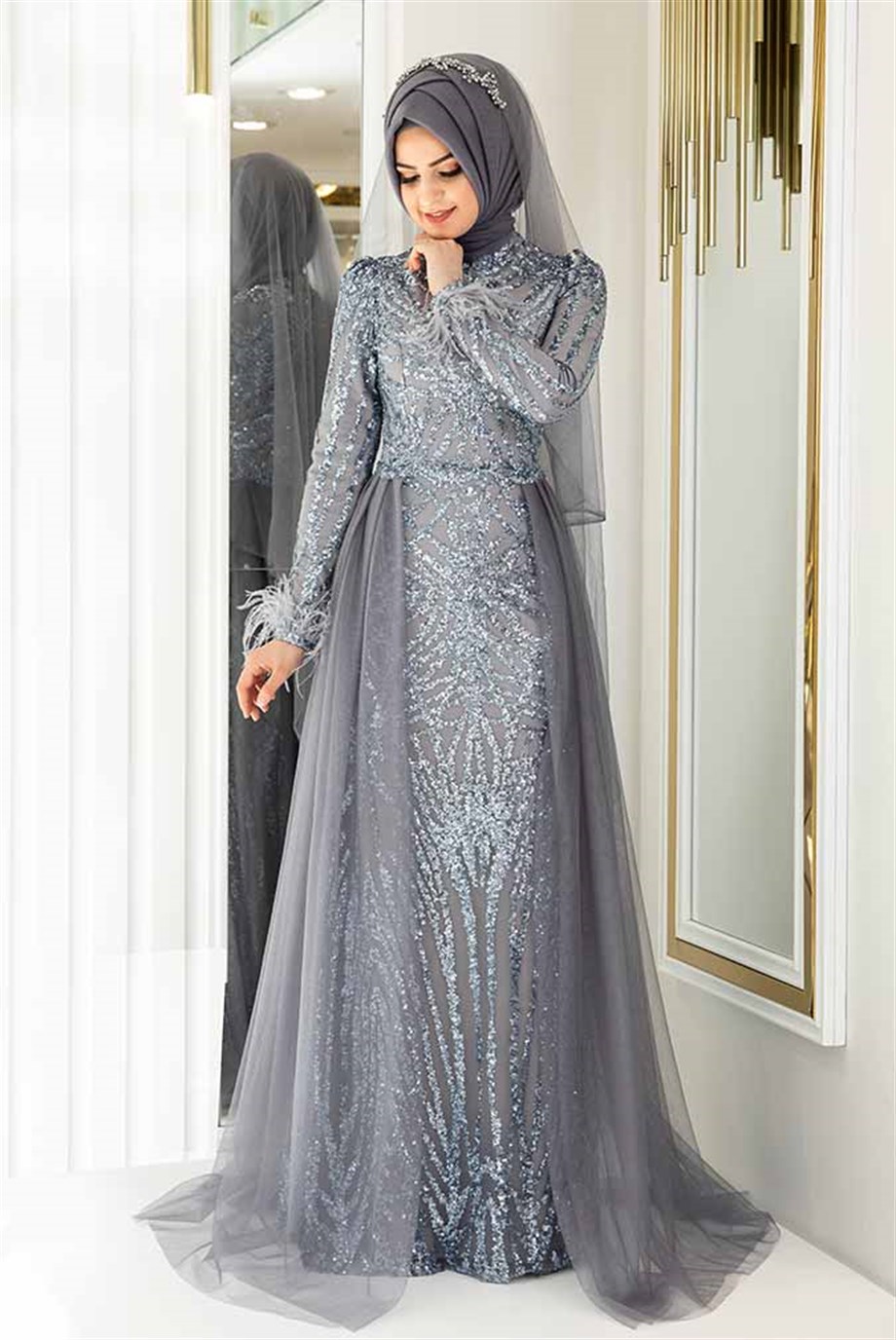 Pınar Şems Berru Abiye İndigo