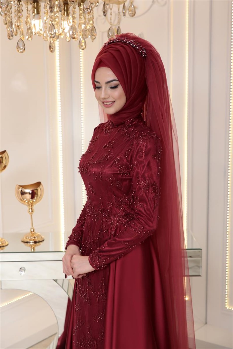 Pınar Şems İkbal Başlık Bordo