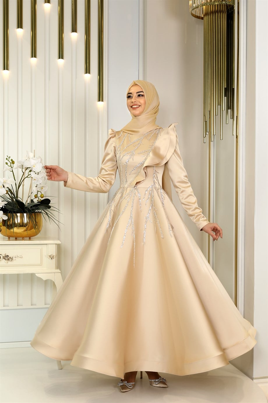Pınar Şems Taçmin Abiye Gold