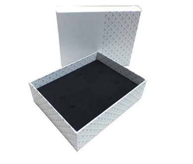 Karton Set Kutusu Elmas Desenli