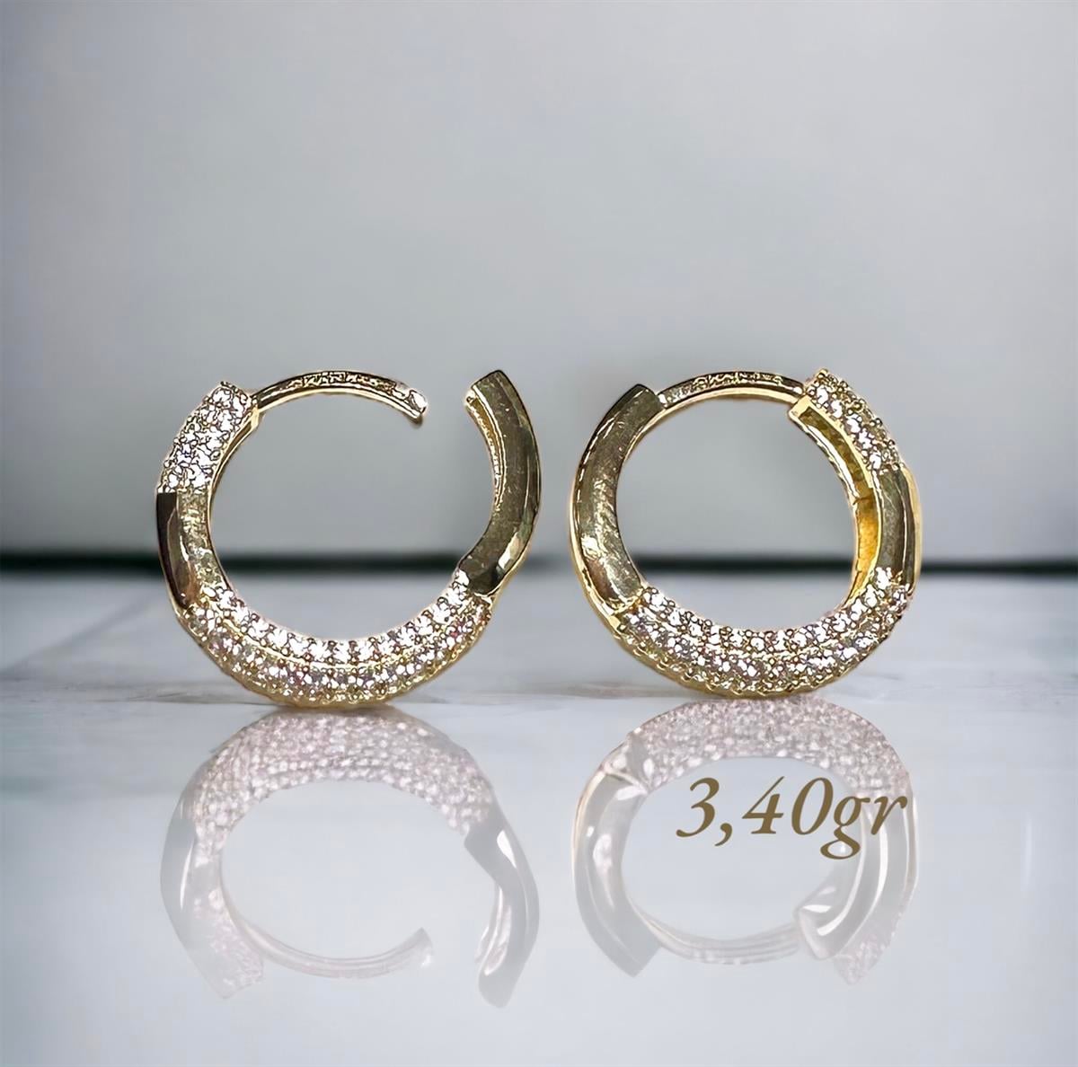 14 Ayar Taşlı Halka Model Altın Küpe 