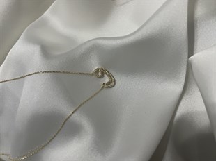 Vav Taşlı Altın Kolye 