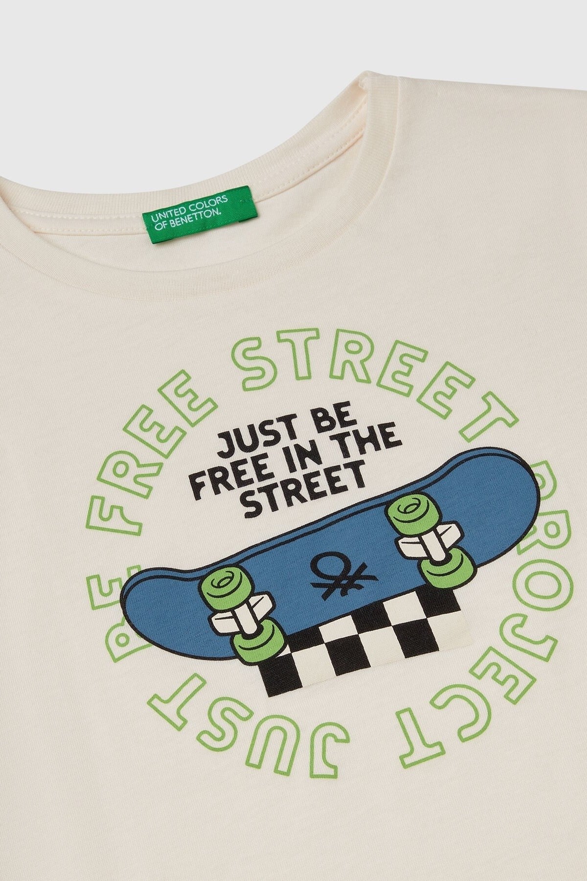 Benetton Erkek Bebek 1-6 Yaş Baskılı Kısa Kol T-shirt Ekru
