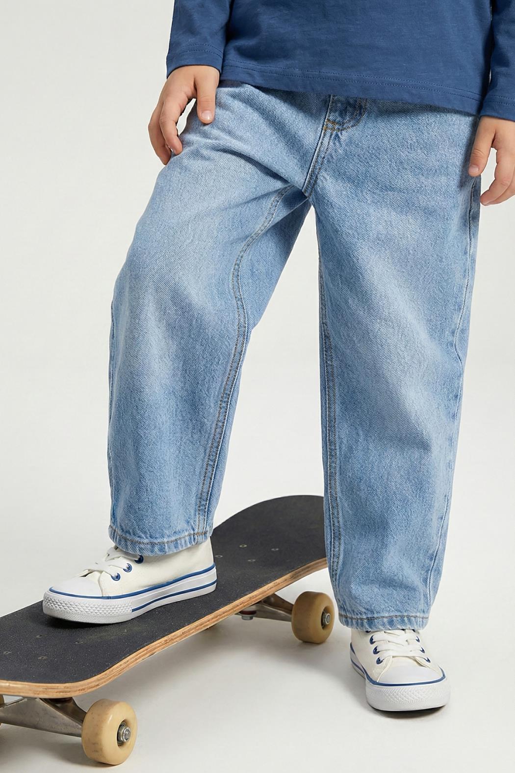 DMB Erkek Çocuk 4-9 Yaş Yumuşak Denim Baggy Pantolon Mavi