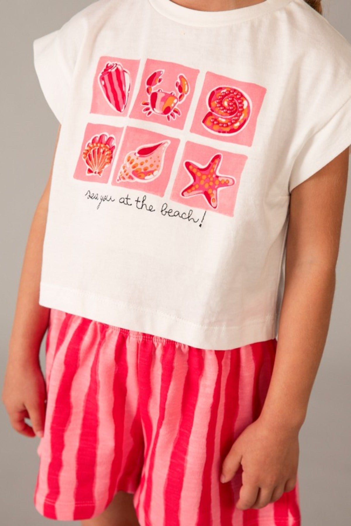 Mayoral Kız Çocuk 4-9 Yaş Desenli T-Shirt-Şort İkili Takım Ekru