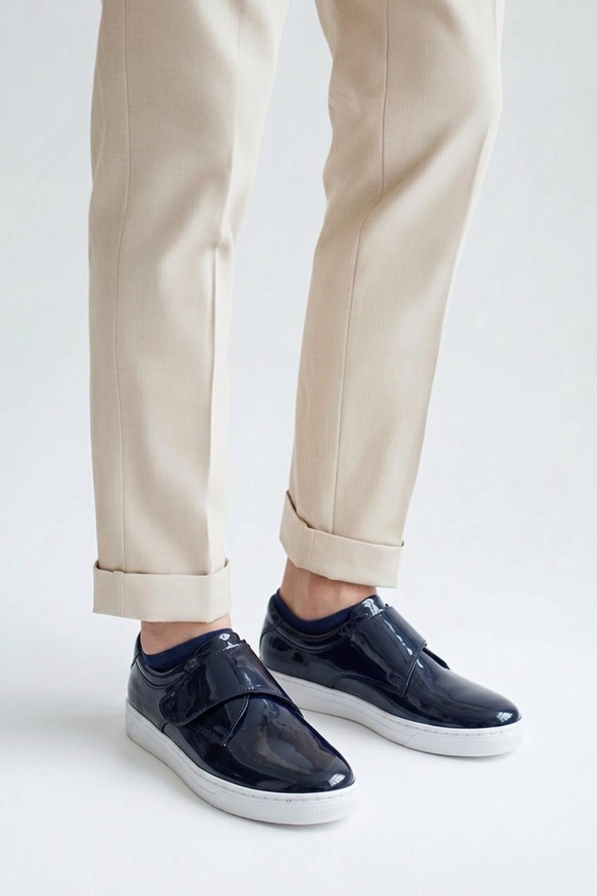 Mojo Erkek Çocuk 26-35 Numara Cırtlı Klasik Rugan Ayakkabı Lacivert