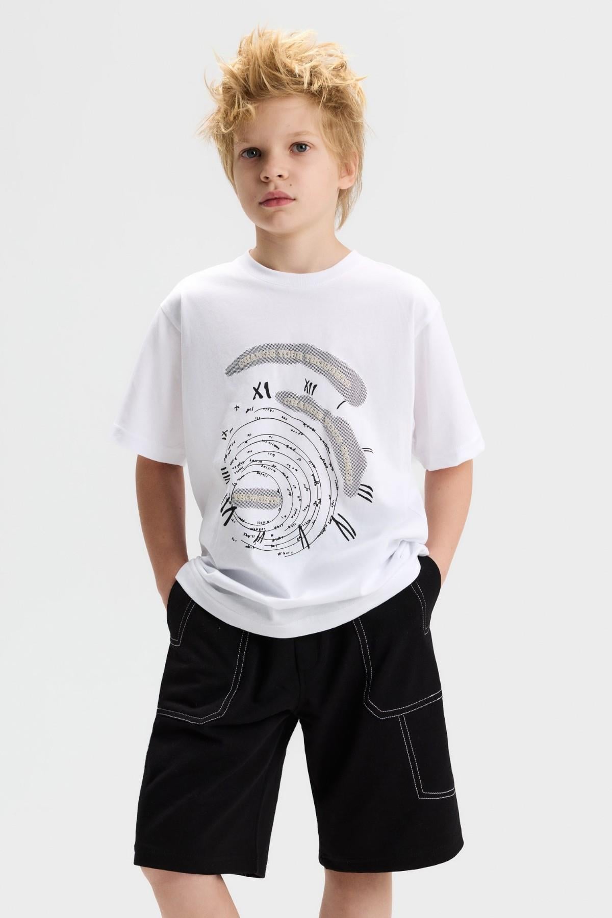 Nk Kids Erkek Çocuk 8-14 Yaş Labirent Desenli Kısa Kol T-Shirt Beyaz