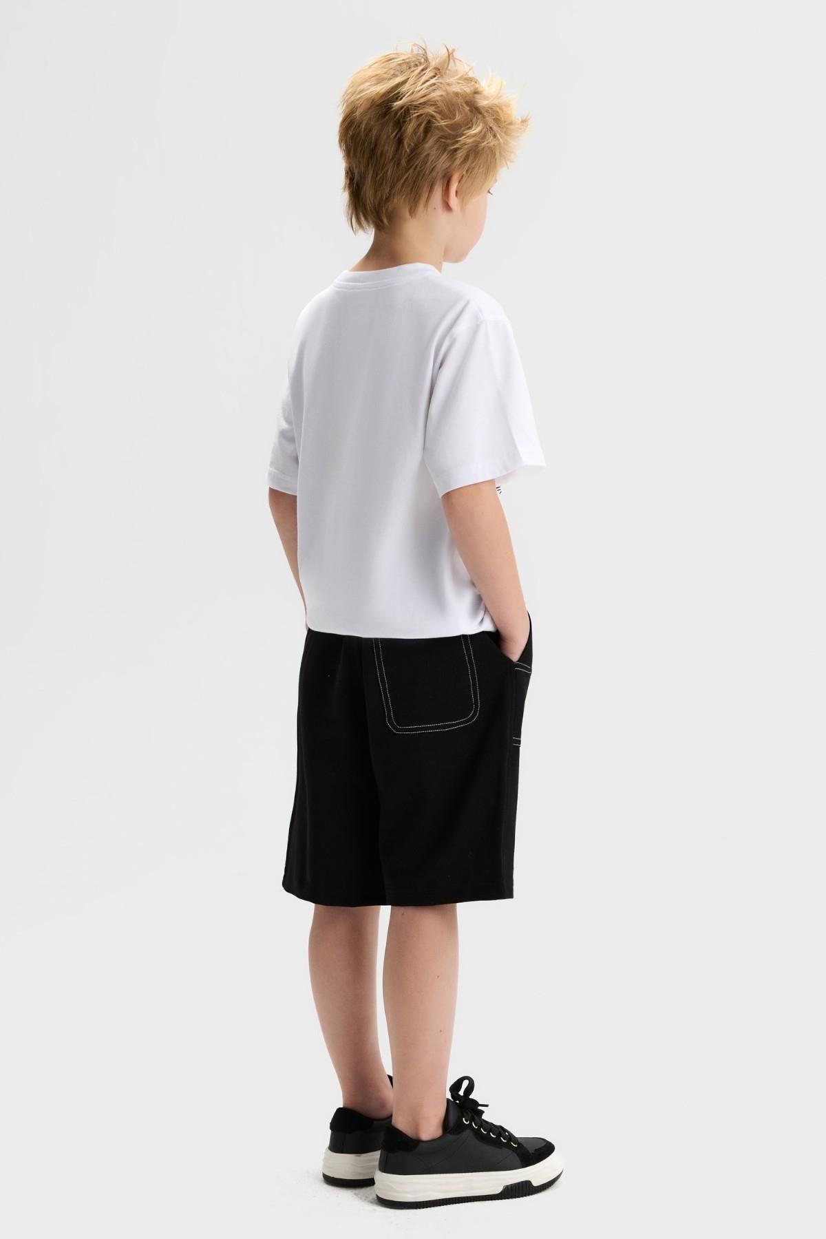 Nk Kids Erkek Çocuk 8-14 Yaş Labirent Desenli Kısa Kol T-Shirt Beyaz