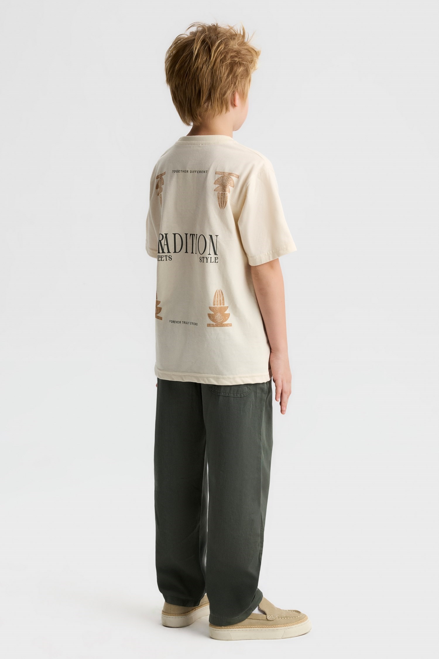 Nk Kids Erkek Çocuk 8-14 Yaş Sırt Baskılı Kısa Kol T-shirt Krem