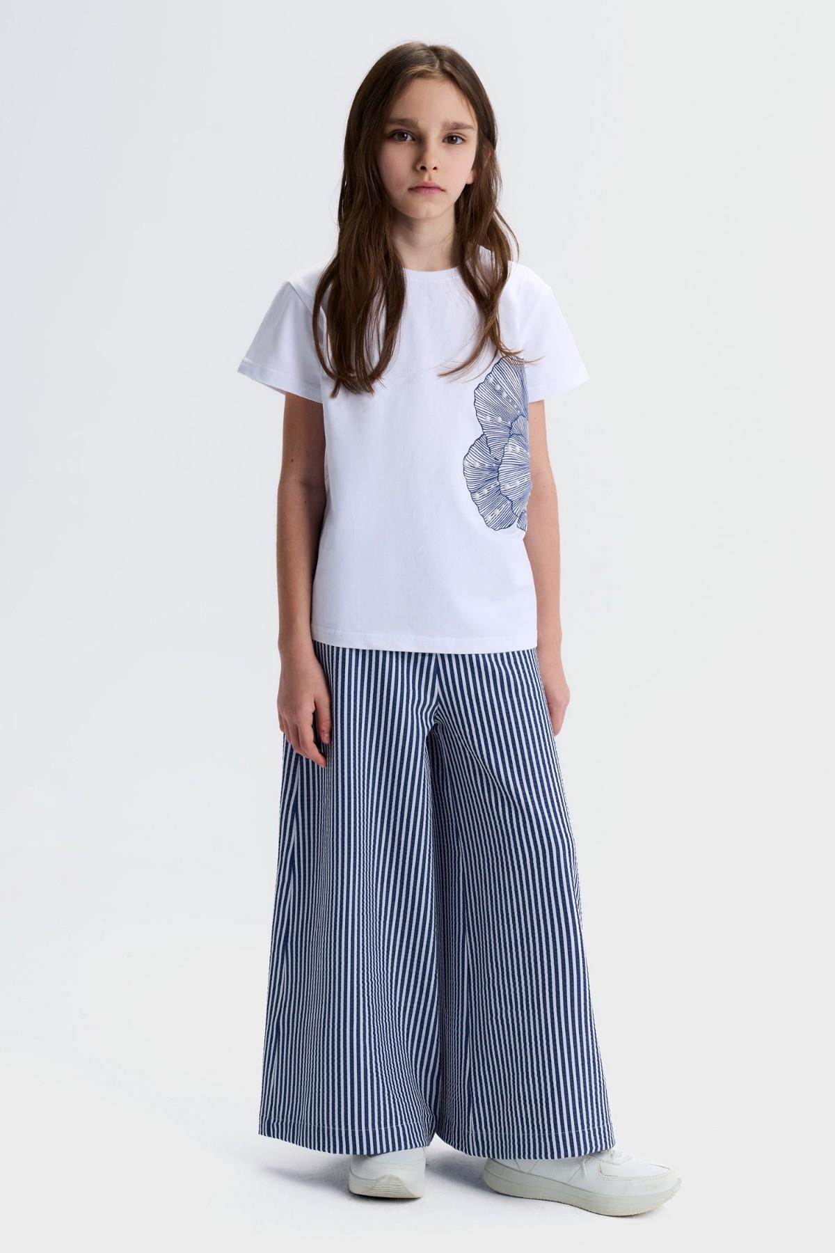 Nk Kids Kız Çocuk 8-14 Yaş İstiridye Desenli İncili Kısa Kol T-Shirt Ekru
