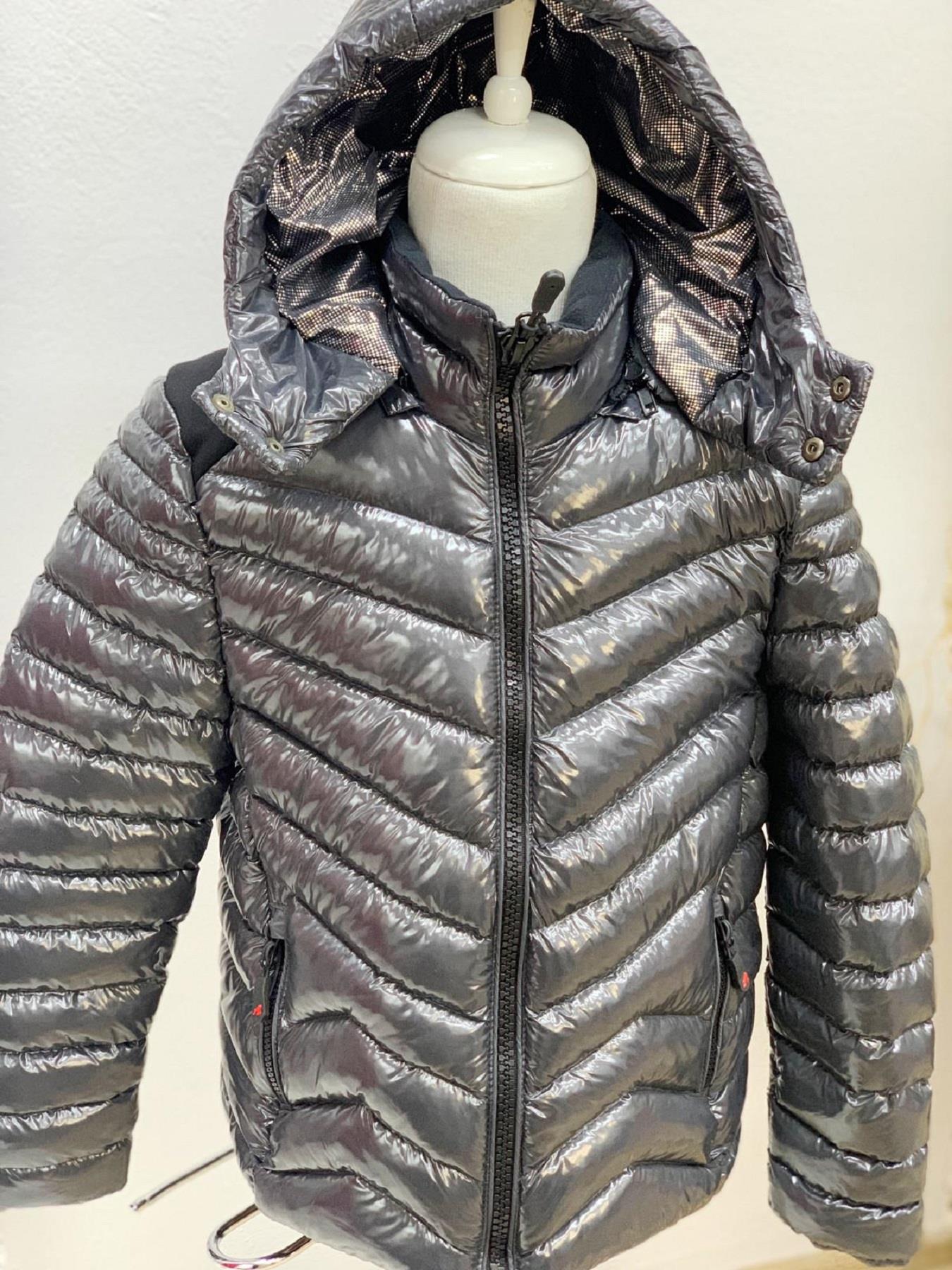 Stil-İst Erkek Çocuk Kapüşonlu Parlak Mont 7100 Gri