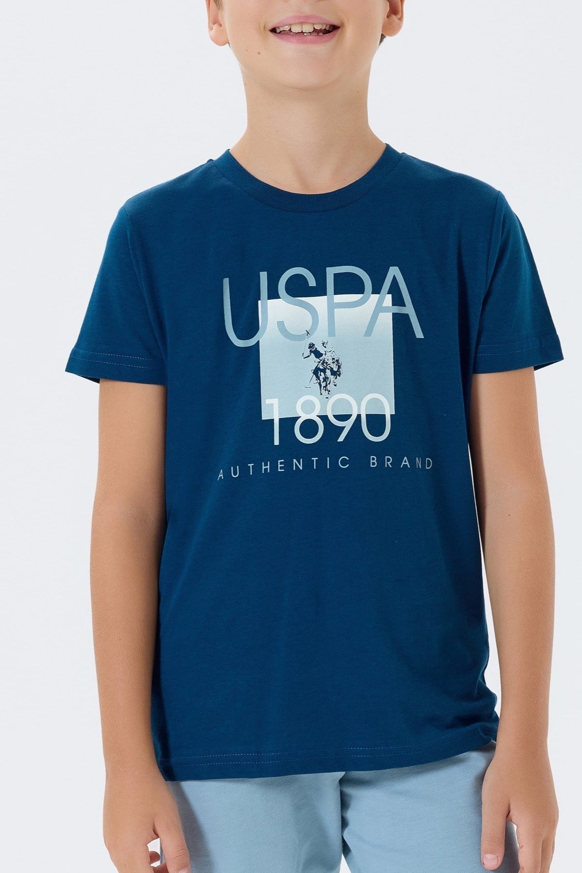 U.S. Polo Erkek Çocuk 4-14 Yaş Logo Baskılı Şortlu Takım Mavi