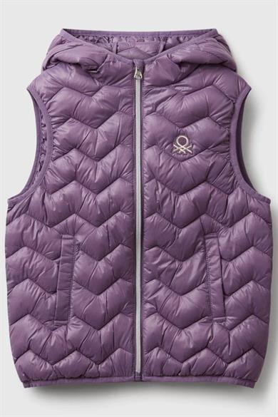 Benetton Kız Çocuk 6-14 Yaş Simli Logo Detaylı Kapüşonlu Yelek Mor