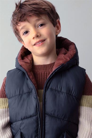Mayoral Erkek Çocuk 4-9 Yaş Çift Taraflı Kapüşonlu Yelek Lacivert