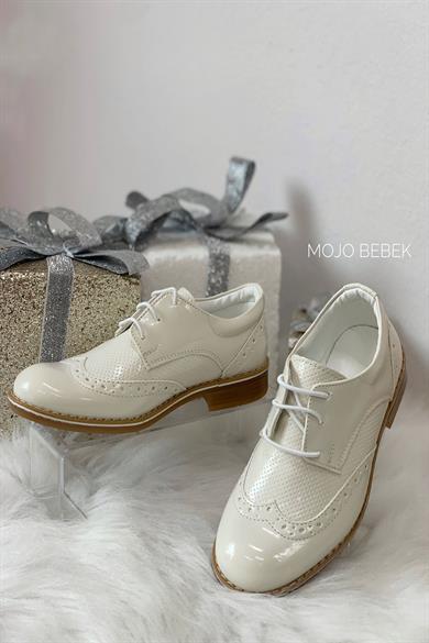 Mojo Erkek Çocuk Mıss Brava Klasik Rugan Ayakkabı 101P Krem