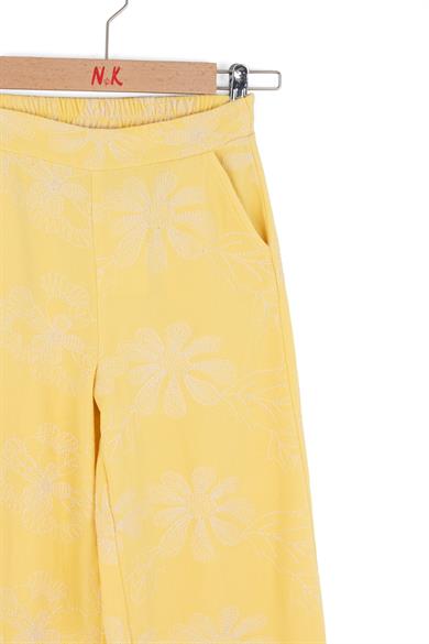 Nk Kids Kız Çocuk 4-8 Yaş Çiçek Nakışlı Bol Paça Pantolon Sarı