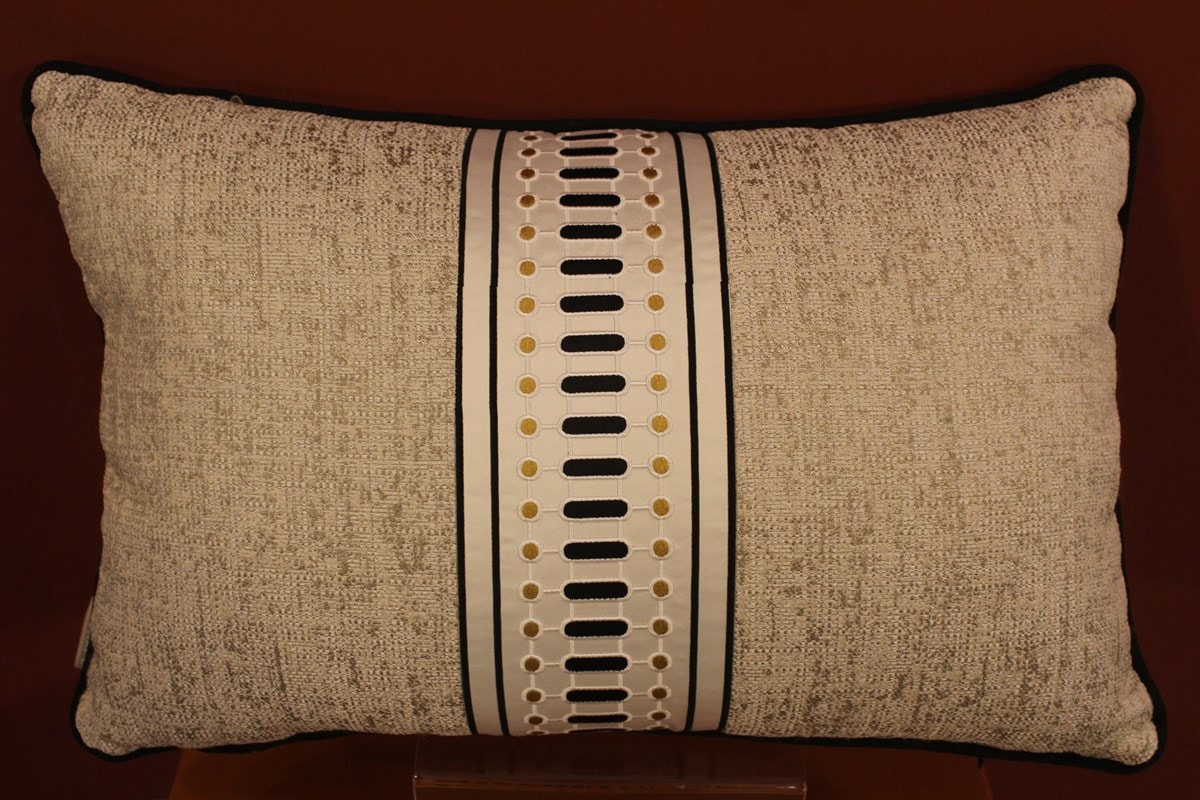 DESIGN OF LUXURYM-002503-8Yastık 34