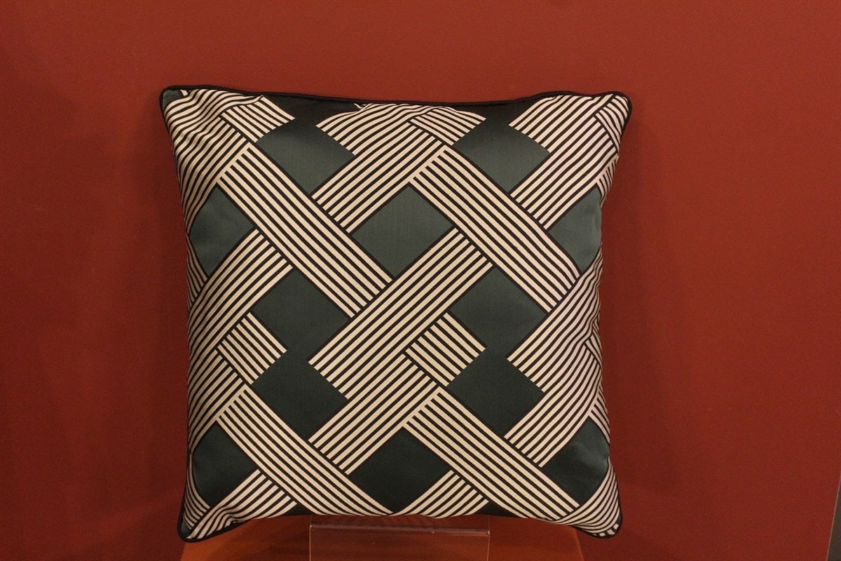 DESIGN OF LUXURYM-002503-10Yastık 36