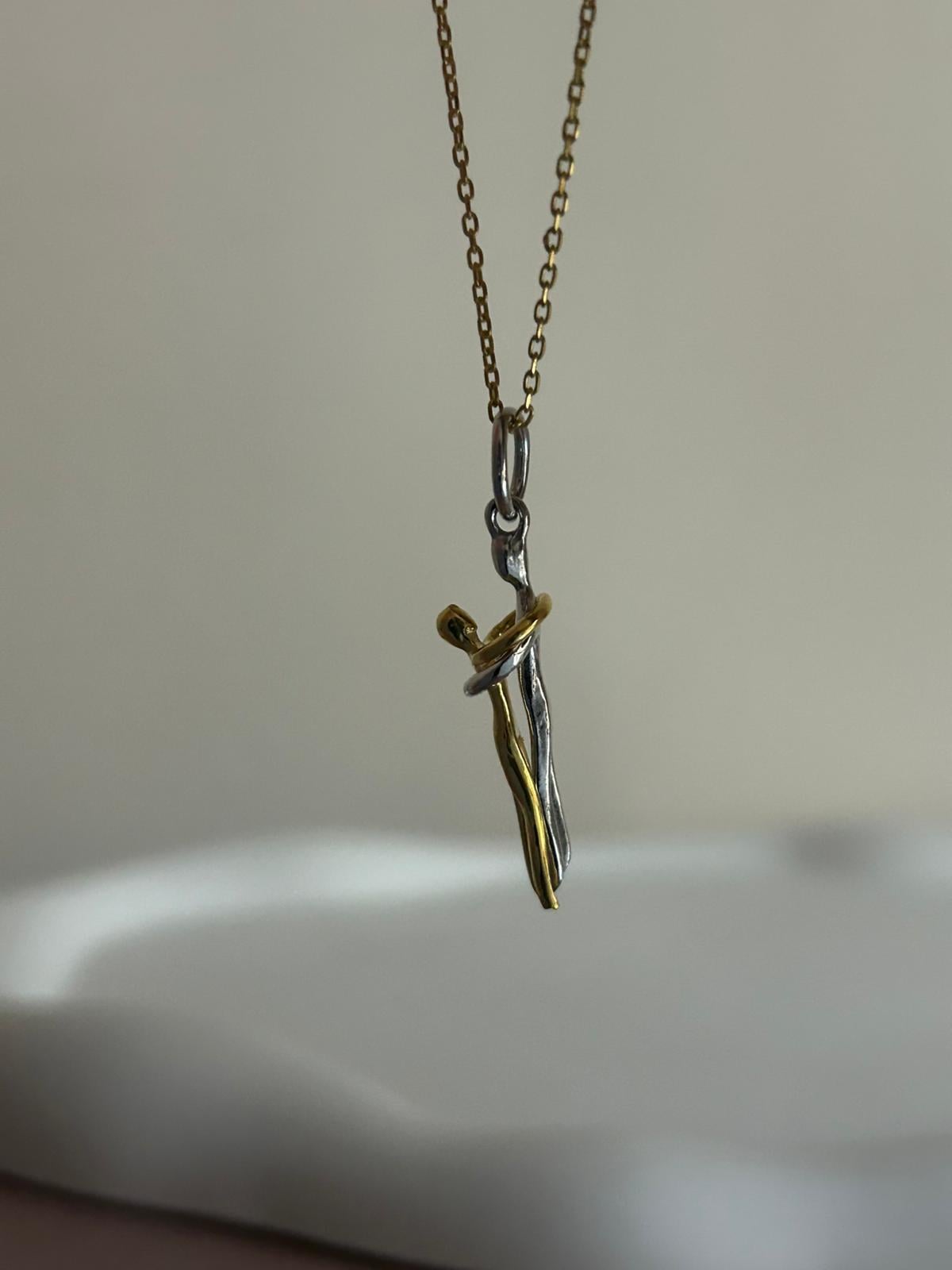 Birbirine Sarılan Çift Kolye-925 Ayar Gümüş