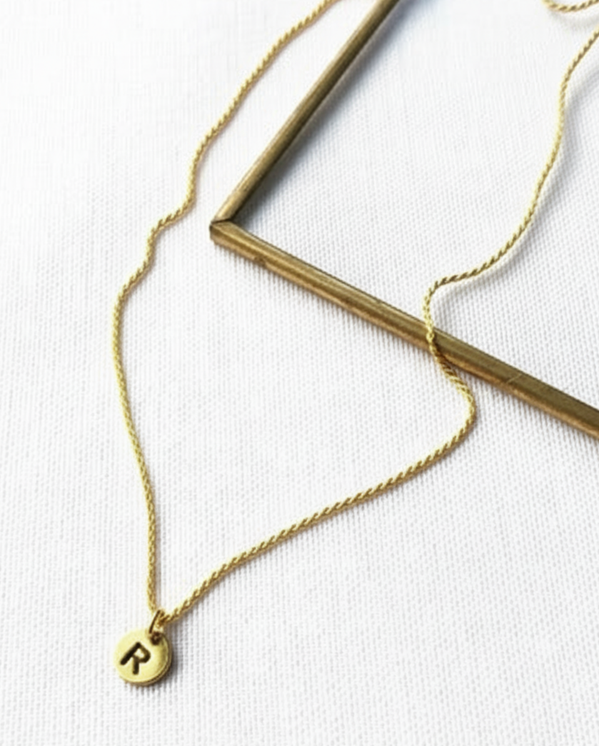 İnce Burgu Harf Kolye - Gold - 925 Ayar Gümüş