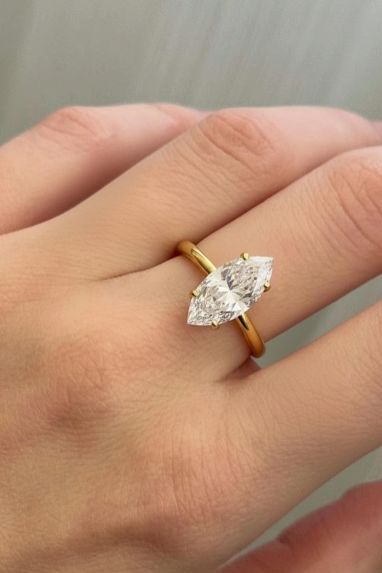 Oval Dikey Tek Taş Yüzük - 925 Ayar Gümüş 