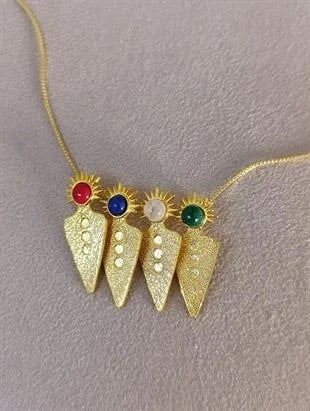 Renkli Taş Detaylı Vintage Üçgen Figür Kolye - 925 Ayar Gümüş 
