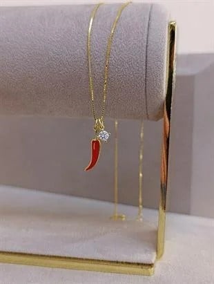 Taş Detaylı Kırmızı Mineli Biber Kolye - 925 Ayar Gümüş 
