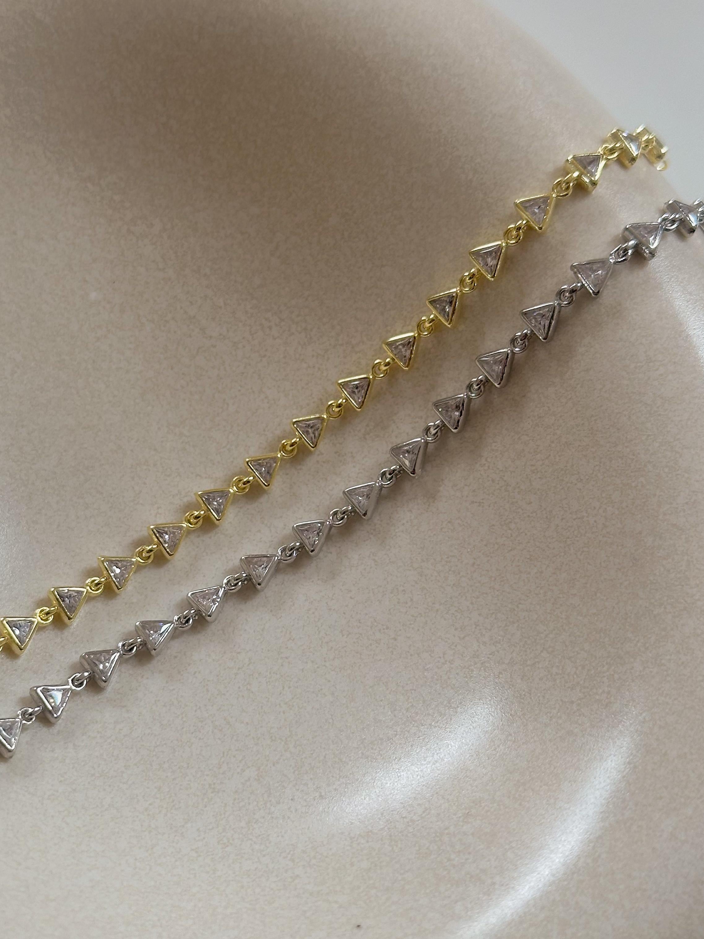 Üçgen Taşlı Bileklik -  925 Ayar Gümüş