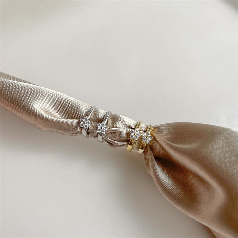 Zircon Taşlı Çiçek Küpe  - Çift - 925 Ayar Gümüş