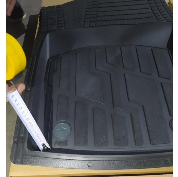 Audi A3 hb 2003-2012 Arası Aracına Uyumlu Derin Havuzlu Parlak Ciltli Üniversal Paspas