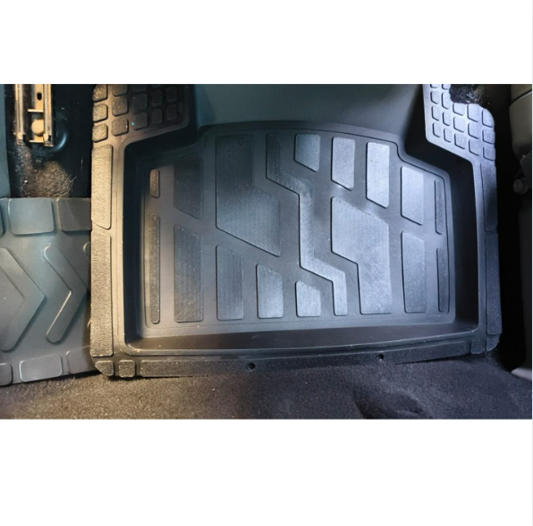 Opel combo C  2001-2011 Arası Aracına Uyumlu Derin Havuzlu Parlak Ciltli Üniversal Paspas