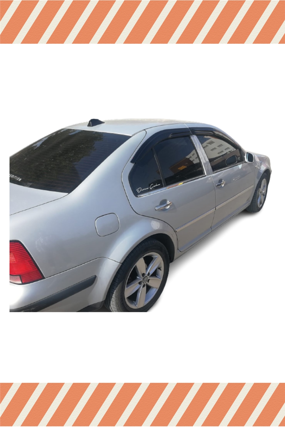 Volkswagen Bora Tüm  Modellerine Özel 4Lü Mügen Tip Cam Rüzgarlığı