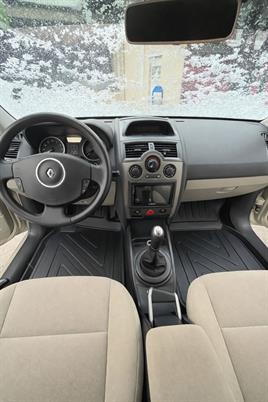 Renault Megane 2 2002-2009 5D Havuzlu Paspas | Sedan