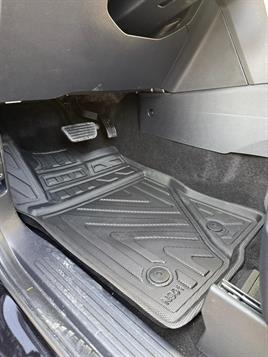Volkswagen Amarok 2022 Sonrası Premium Havuzlu Oto Paspas
