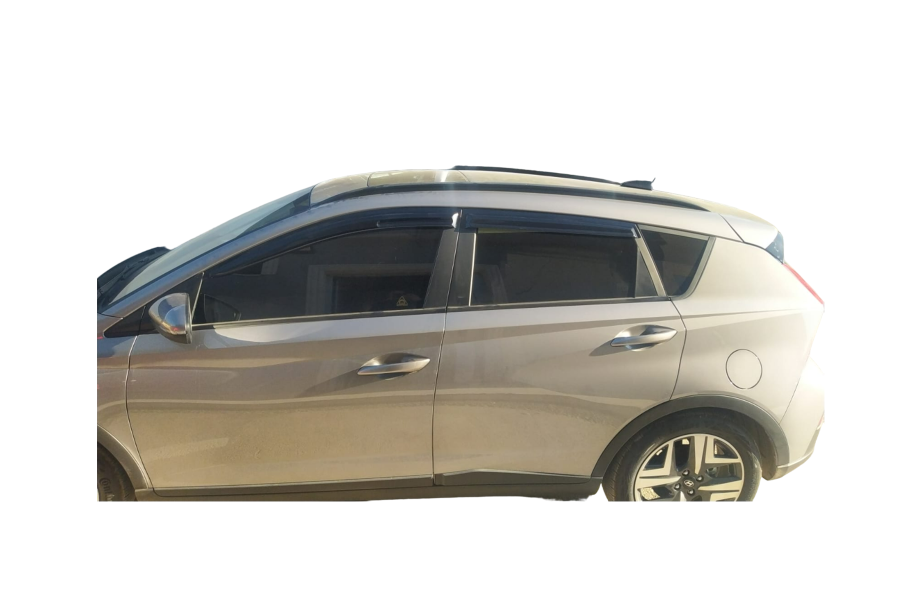 Hyundaı Bayon Tüm Modellerine Özel 4'Lü Mügen Tip Cam Rüzgarlığı