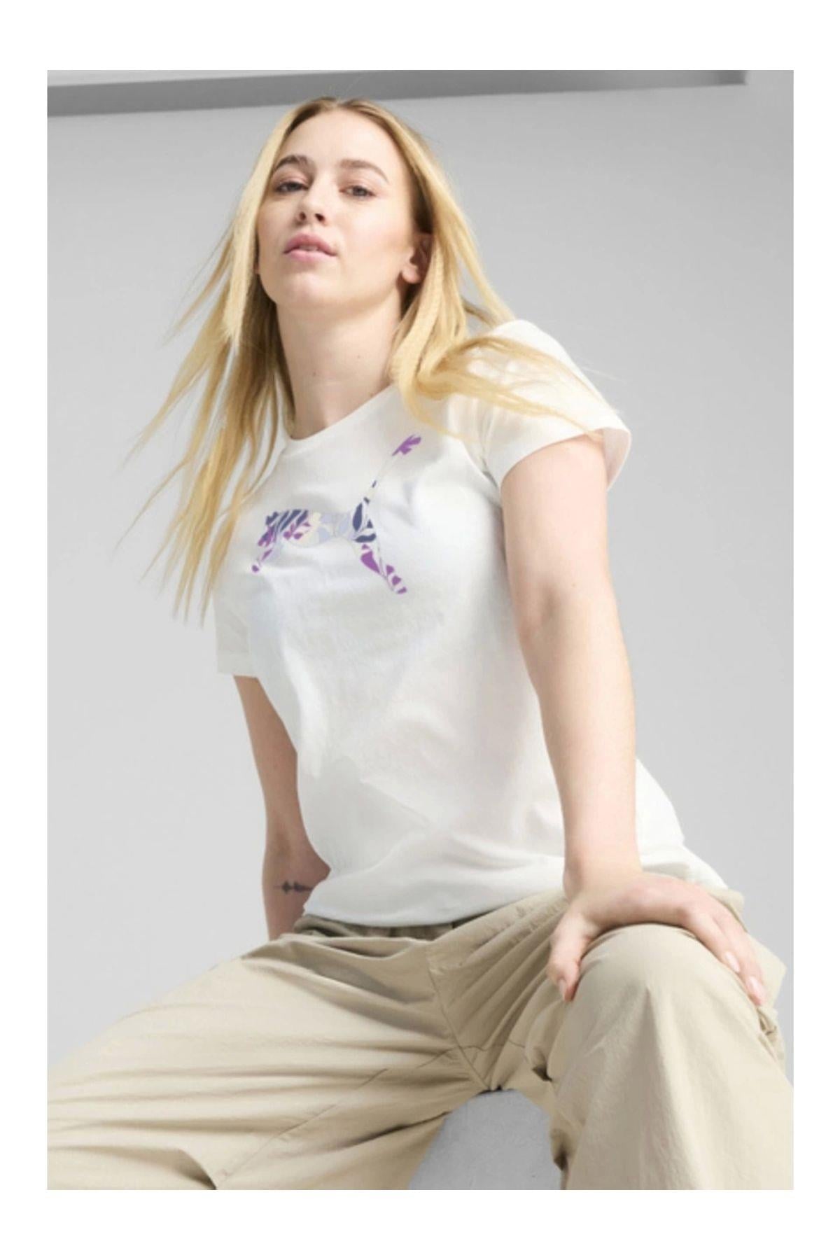  Puma Graphics Floral Cat Logo Beyaz Kadın Tişört 68508102
