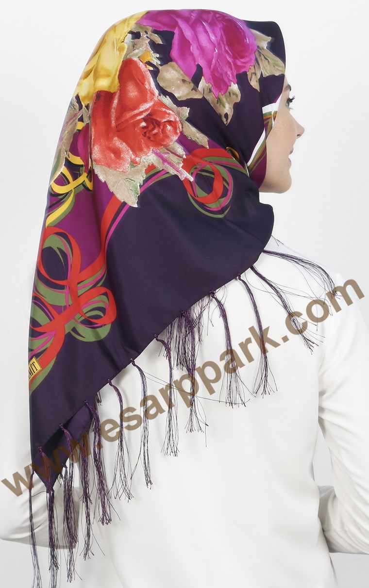 111-0015-04 PİRAMİT PÜSKÜLLÜ EŞARP