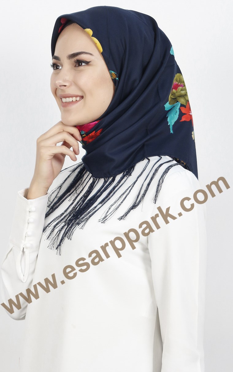 111-0015-08 PİRAMİT PÜSKÜLLÜ EŞARP