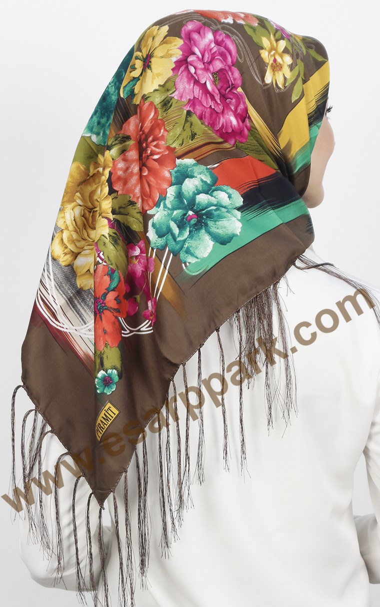 111-0015-10 PİRAMİT PÜSKÜLLÜ EŞARP