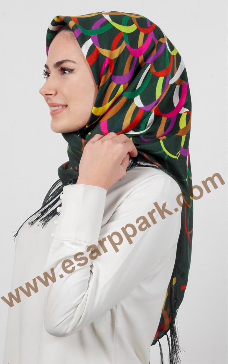 111-0022-05 PİRAMİT PÜSKÜLLÜ EŞARP