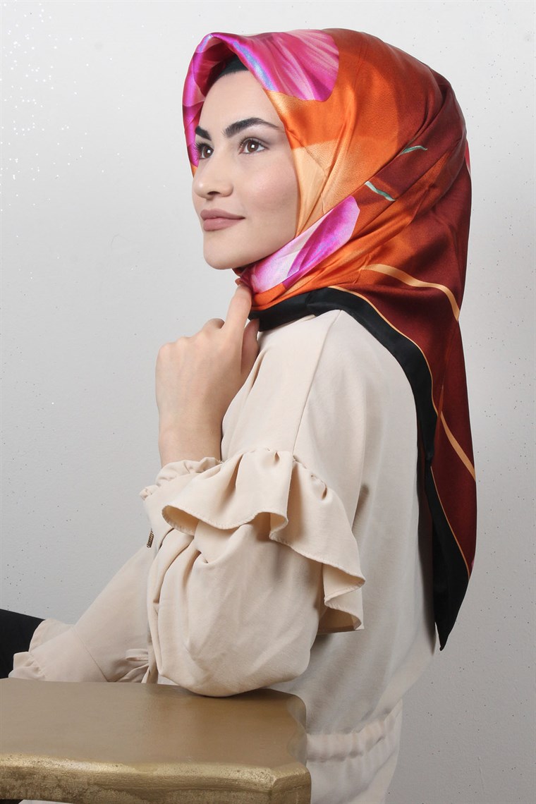 6029-19 ARMİNE İPEK SİYAH GOLD