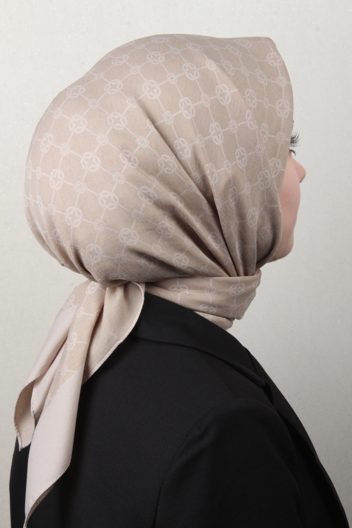 Aker Elegance Monogram Eşarp 1090500-933 Çöl Beji