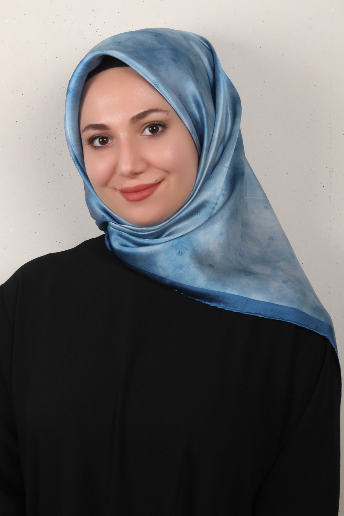 Armine 2023 Yaz 8933-11