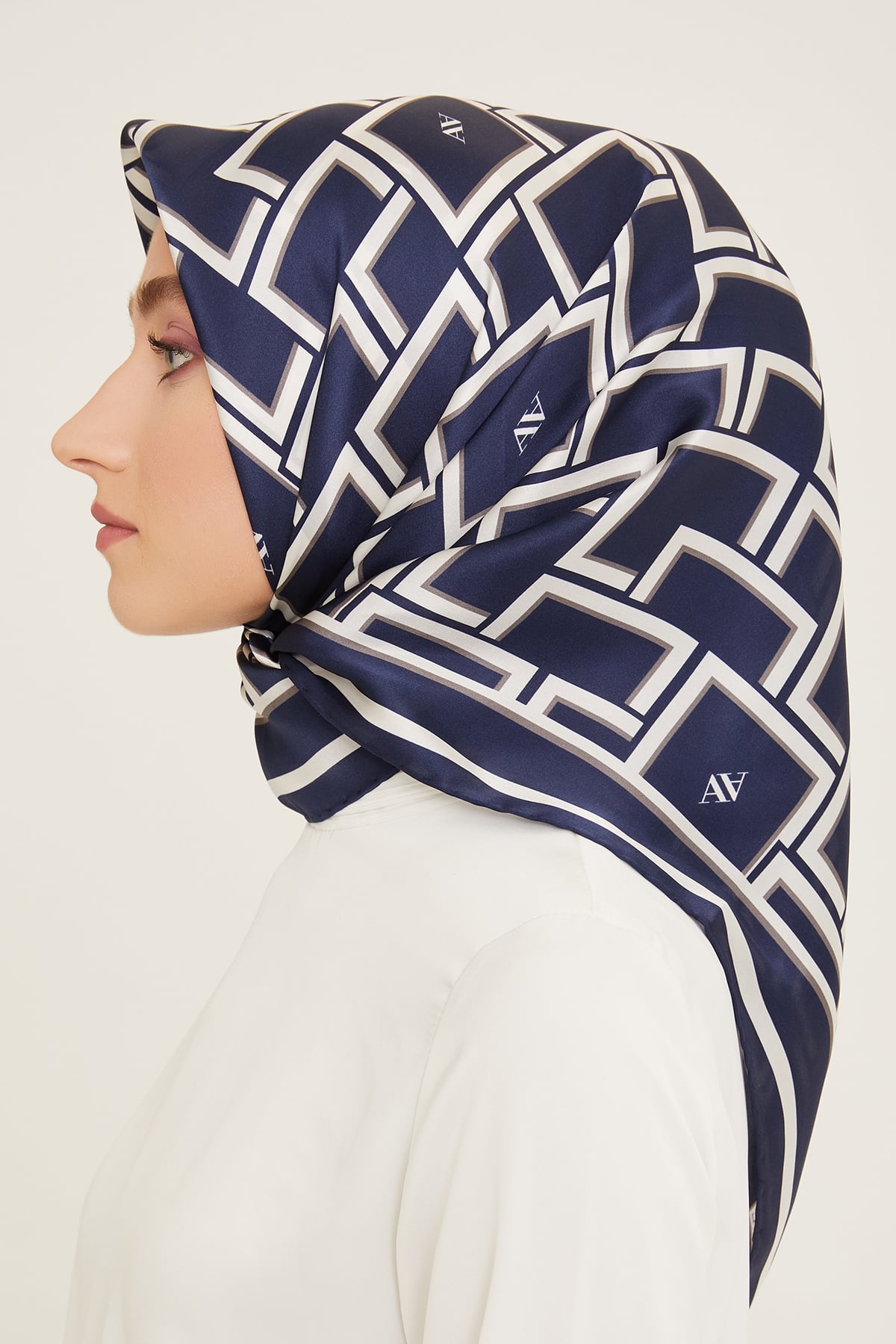 Armine 2024 Yaz 9132-88